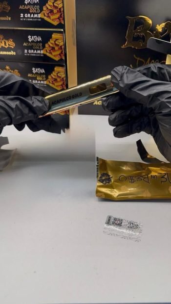 Besos 2G Disposable Acapulco Gold Edition